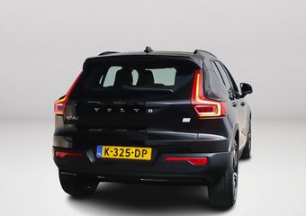 Volvo XC40 Recharge P8 AWD R-Design | 360º camera | Stoel- en stuurverwarming | Keyless