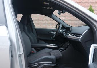 BMW X1 xDrive25e 245pk Aut. M Sport | Navi | Climate | Keyless | Camera | Alcatara | Elektrische Achterklep | Stoelverwarming | PDC