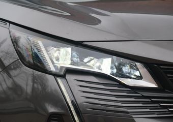 Peugeot 3008 1.2 PureTech 130pk EAT8 GT | Black Pack | Navi | App Connect | Adaptive Cruise | Keyless | Elektrische Achterklep