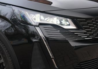 Peugeot 3008 1.2 PureTech 130pk EAT8 GT | Black Pack | Navi | App Connect | Adaptive Cruise | Keyless | Elektrische Achterklep