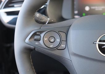 Opel CORSA 1.2 Turbo 130pk EAT8 GS | Navi | App Connect | Climate | Full LED | Panoramadak | Camera | Blind Spot | Winter Pakket
