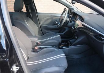 Opel CORSA 1.2 Turbo 130pk EAT8 GS | Navi | App Connect | Climate | Full LED | Panoramadak | Camera | Blind Spot | Winter Pakket