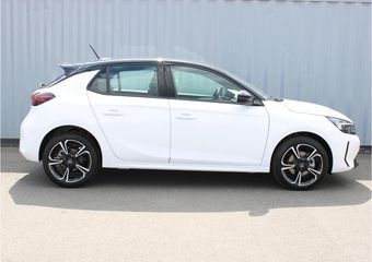 Opel CORSA HYBRID 110 AUTOMAAT GS CAMERA/STOELVERWARMING/BLACK ROOF