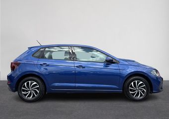 Volkswagen POLO 1.0 TSI Life Edition | Camera | LED Verlichting | Parkeersensoren Achter | 15″LMV | Digitaal Dashboard | Airco