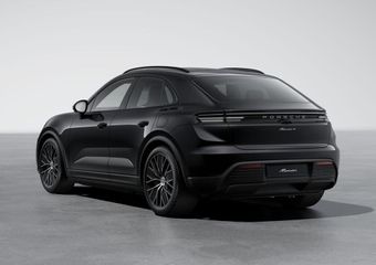 Porsche MACAN 4