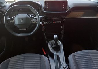 Peugeot 208 1.2 PureTech Active Pack met o.a. Navigatie, Parkeersensoren en Airco