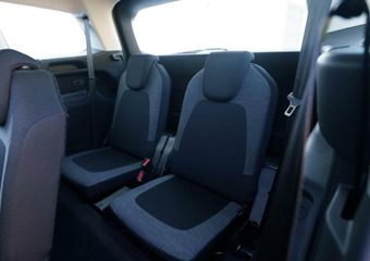 Citroen GRAND C4 PICASSO SpaceTourer 1.2 PureTech 130pk Business | 7-Persoons | ECC | Navigatie | 91.505 km