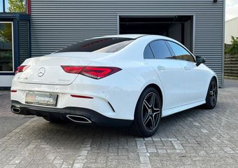 Mercedes-Benz CLA-KLASSE 220 AMG pack Premium Plus 190pk NIEUW-STAAT