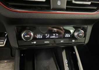 Skoda Kamiq 1.0 Tsi 110pk DSG Sport Business · Apple/Android Car Play · Navi · P-Sensoren · Cruise Control · 16” Inch · Garantie t/m 25-04-2027 of 100.000km