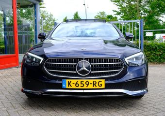 Mercedes-Benz E-KLASSE 200 Luxury Aut. Pano|Leder|Burmester|1e Eig|360cam|Zeer Luxe!
