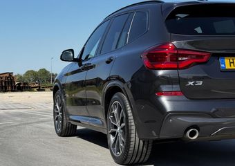 BMW X3 xDrive30e High Executive M-Sport Pano HUD Harman