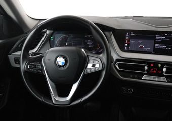 BMW 2-SERIE Gran Coupé 218i Introduction Edition (PARKEERSENSOREN, CRUISE CONTROL, NAVIGATIE, DEALER ONDERHOUDEN)