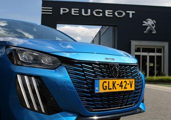 Peugeot e-208 Style 50 kWh 136PK Navigatie, Parkeersensoren voor & achter, Stoelverwarming, Led Koplampen