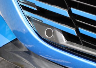 Peugeot e-208 Style 50 kWh 136PK Navigatie, Parkeersensoren voor & achter, Stoelverwarming, Led Koplampen