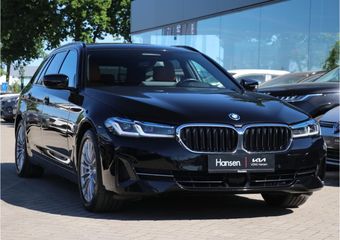 BMW 5-SERIE 530e xDrive High Executive I Leder I Trekhaak I Camera