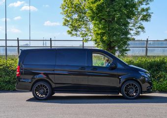 Mercedes-Benz VITO 114 CDI Automaat L2 | ALL-IN PRIJS INCL. ACCESSOIRES | AMG STYLING |