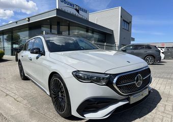 Mercedes-Benz E-estate 300 e AMG Line Night Alpingrau | Pano-dak | Trekhaak | 360-Camera |