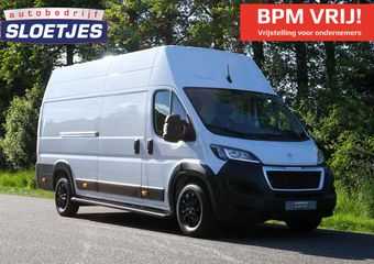 Peugeot BOXER 435 2.2 BlueHDi 165 L4H3 Zwaar Premium in Topstaat |EURO6D |Climate |Cruise |Camera |Sensoren |DAB |Carplay |Lederen stuurwiel |Dode-hoek detectie |1e eigenaar |3500 KG |165 pk |Extra hoog en lang