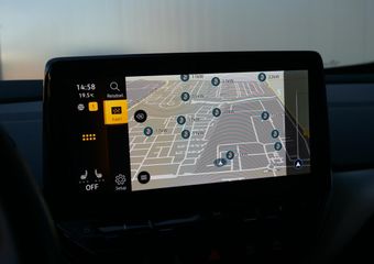 Volkswagen ID.4 First 77 kWh 204pk Automaat 20 inch / Camera / Apple Carplay / Stoelverwarming