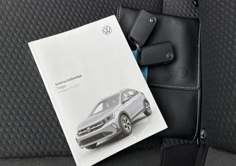 Volkswagen Taigo 1.0 TSI Life / AUTOMAAT/ PARK. SENSOREN V+A/ ACC/ DAB/ APP-CONNECT/ NAVI/ LED/ AIRCO/ ISOFIX/ DIGITAL DASH/ 16″