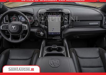 Dodge 1500 Ram Laramie Night | V8 5,7 402HP | Krachtige Hemi | Comfortabele Dubbele Cabine met Royale 5 Zitplaatsen | BPM vrij | Nu Leverbaar uit Voorraad | Voorraad Nr 2015 – 4725