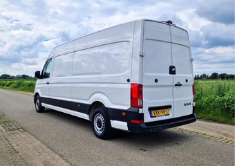 Volkswagen CRAFTER 35 2.0 TDI L4H3 – 140 Pk – Euro 6 – ParkeerCamera – Airco – AppleCarplay AndroidAuto