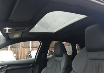 Audi A3 SPORTBACK 40 TFSI e S-LINE ** LED, VIRTUAL, PANORAMA, ACC, 18-inch LMV, SPIEGELPACK ** 1e Eig – Slechts 25.500 km. ** ** INFORMEER OOK NAAR ONZE AANTREKKELIJKE FINANCIAL-LEASE TARIEVEN **