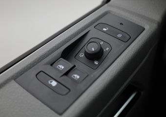 Volkswagen TRANSPORTER 2.0 TDI – 150pk DSG-Automaat | Dubb. Cabine | Digitaal Cockpit | Airco | Navi | Cruise | 2x Schuifdeur | Pure Grey | BPM Vrij!