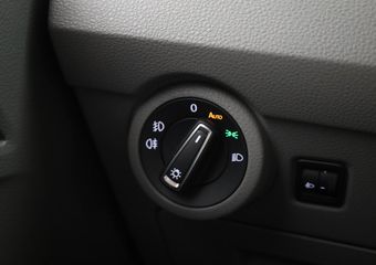 Volkswagen TRANSPORTER 2.0 TDI – 150pk DSG-Automaat | Dubb. Cabine | Digitaal Cockpit | Airco | Navi | Cruise | 2x Schuifdeur | Pure Grey | BPM Vrij!