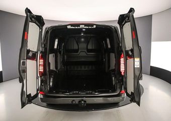 Volkswagen TRANSPORTER T7 2.0 TDI 150PK Automaat L2 Style Intro | BPM-vrij | excl. kosten rijklaarmaken |