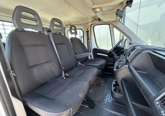 Citroen JUMPER 2.2 BlueHDi 141 PK EURO 6 / L4 MAXI / KIPPER / 7 PERS / DUBBELE CABINE / PICK UP / 2.5 TONS TREKHAAK / LED