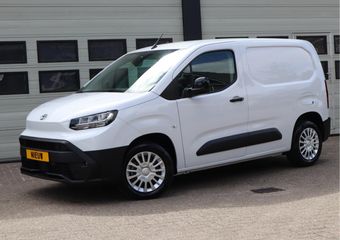 Toyota PROACE City 1.5D Euro 6 – Apple Carplay – 3 Zits