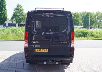Iveco DAILY BPM vrij / 3500 KG Trekgewicht