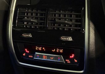 BMW X5 XDrive45e High Executive M Pano Sky Lounge ACC Luchtvering BOMVOL