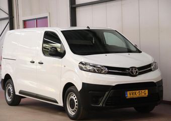 Toyota PROACE Worker D-4D 145PK L2H1 LANG EURO 6