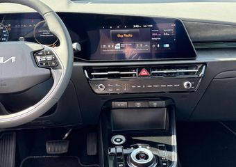 KIA Niro 1.6 GDi Hybrid DynamicLine Incl. inruilvoordeel | Camera | Keyless | Navigatie | Apple carplay